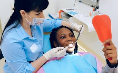 Dental Hygienist working in healthcare setting